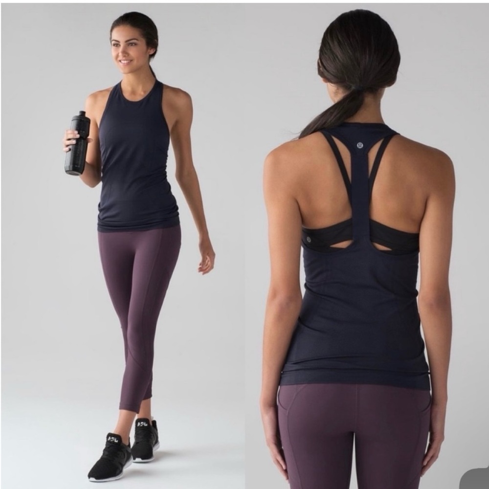 Lululemon swiftly tech t-back - size 8 - navy blue